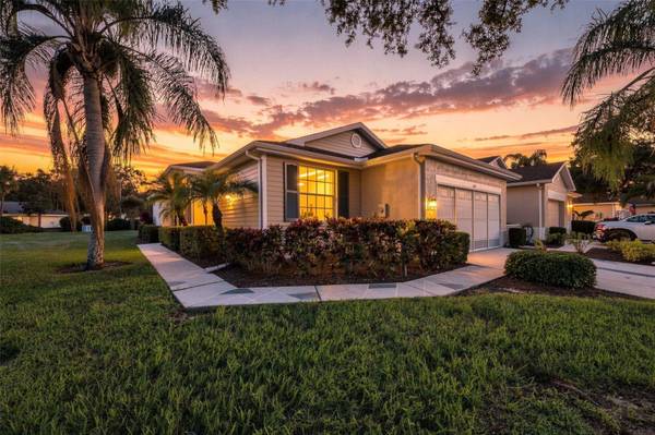 1014 RADISON AVE #11, Sun City Center, FL 33573