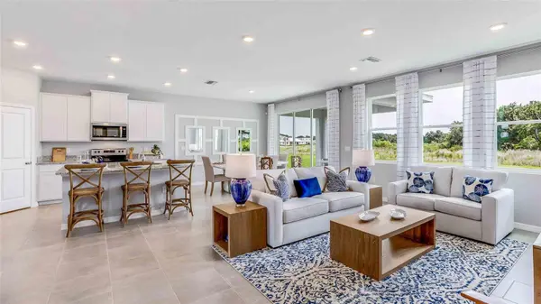 32727 WEATHERED OAK DR, Wesley Chapel, FL 33543