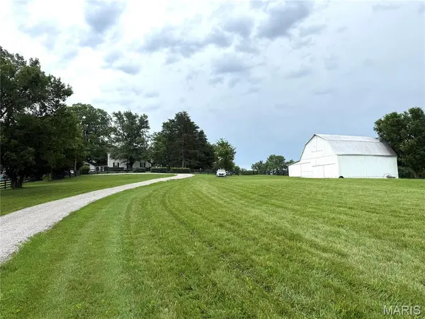 1908 Highway T, Labadie, MO 63055