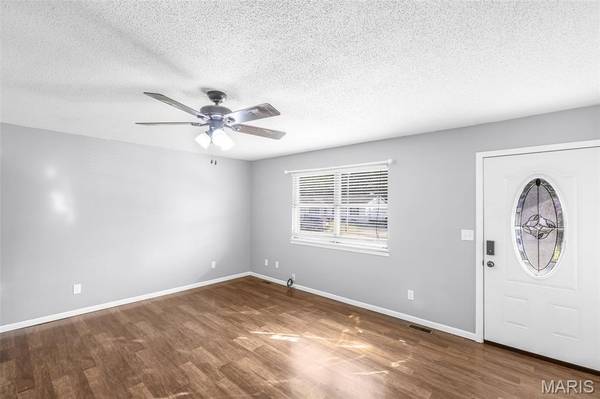 1045 Hannah ST, Jackson, MO 63755