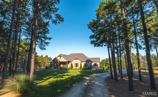 12191 State Route F, Rolla, MO 65401