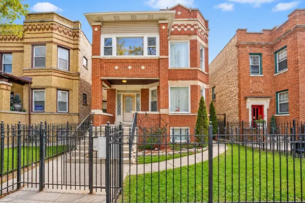 1229 N Austin BLVD #1, Chicago, IL 60651