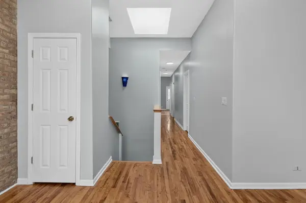 1422 W TAYLOR ST #3, Chicago, IL 60607