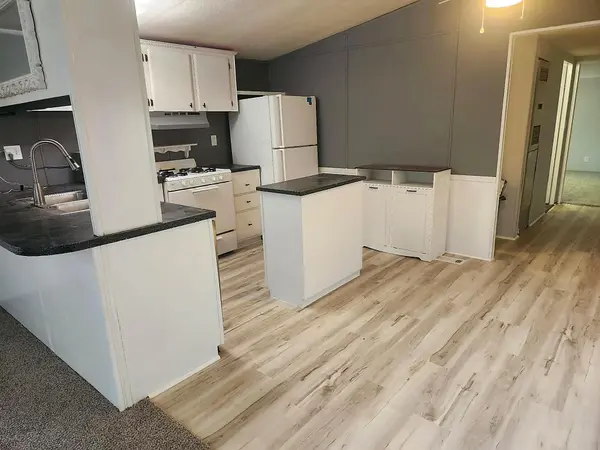 1142 101st AVE NW, Coon Rapids, MN 55433