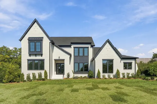 713 Adkisson Ln, Nashville, TN 37205