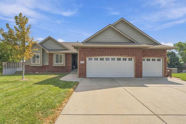 222 S Decker Ct, Wichita, KS 67235