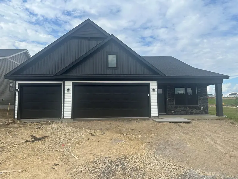 8803 63rd ST S, Cottage Grove, MN 55016