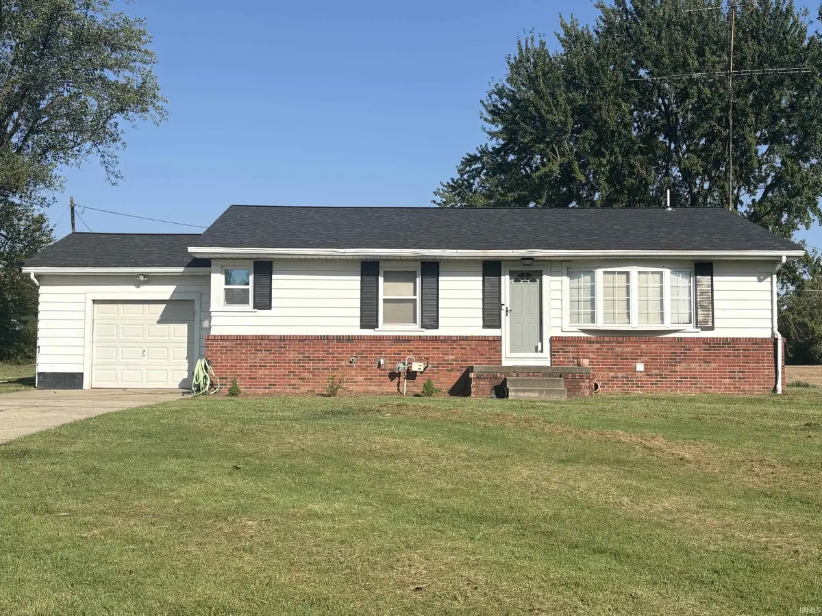 7242 S Us Highway 231 HWY, Huntingburg, IN 47542-9450