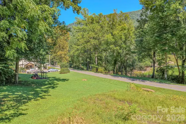 144 Lake Esterena DR #NA, Old Fort, NC 28762