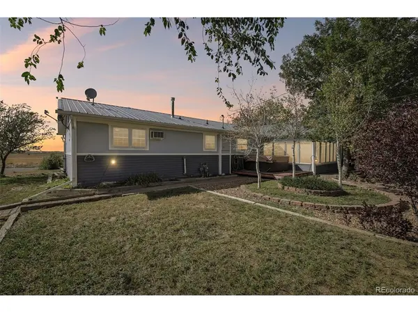 1806 Aspen, Strasburg, CO 80136
