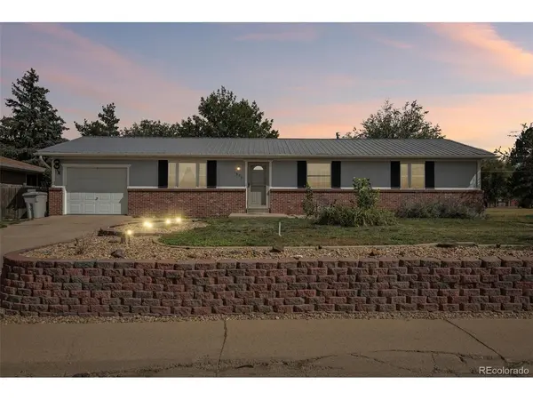 1806 Aspen, Strasburg, CO 80136