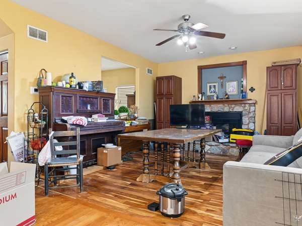2265 N 3409th RD, Ottawa, IL 61350
