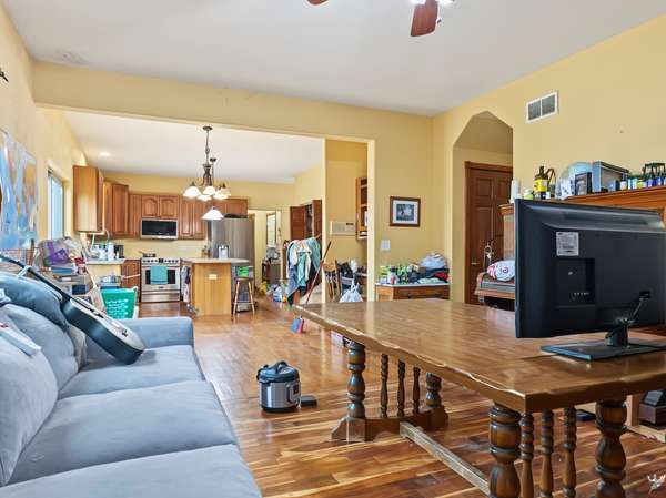 2265 N 3409th RD, Ottawa, IL 61350