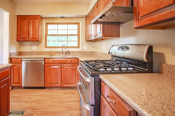 1379 Cumberland CIR W, Elk Grove Village, IL 60007