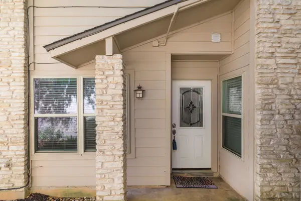 9518 Topridge DR #21, Austin, TX 78750