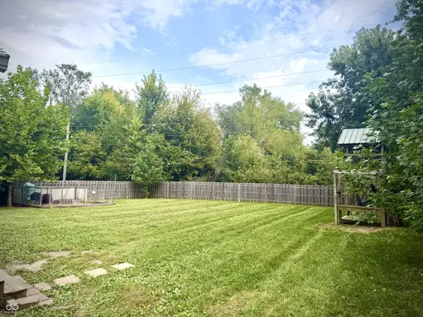 1125 Helena DR, Lebanon, IN 46052