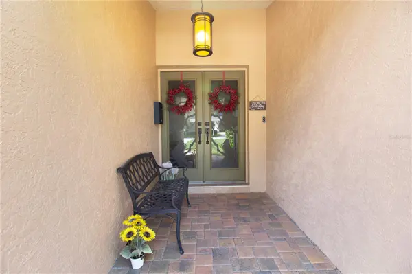 1040 ROSETREE LN, Tarpon Springs, FL 34689