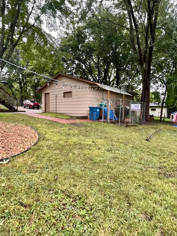 10553 Penn AVE S, Bloomington, MN 55431