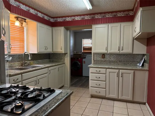 216 S 7th ST, Sentinel, OK 73664