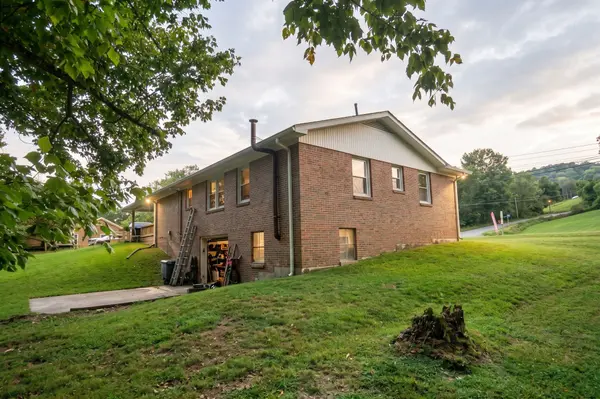 129 Cookeville Hwy, Carthage, TN 37030