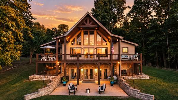 329 Old Flat Creek Rd, Shelbyville, TN 37160