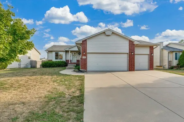 2407 E Kite St., Wichita, KS 67219