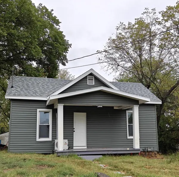 411 E Walnut ST, El Dorado Springs, MO 64744