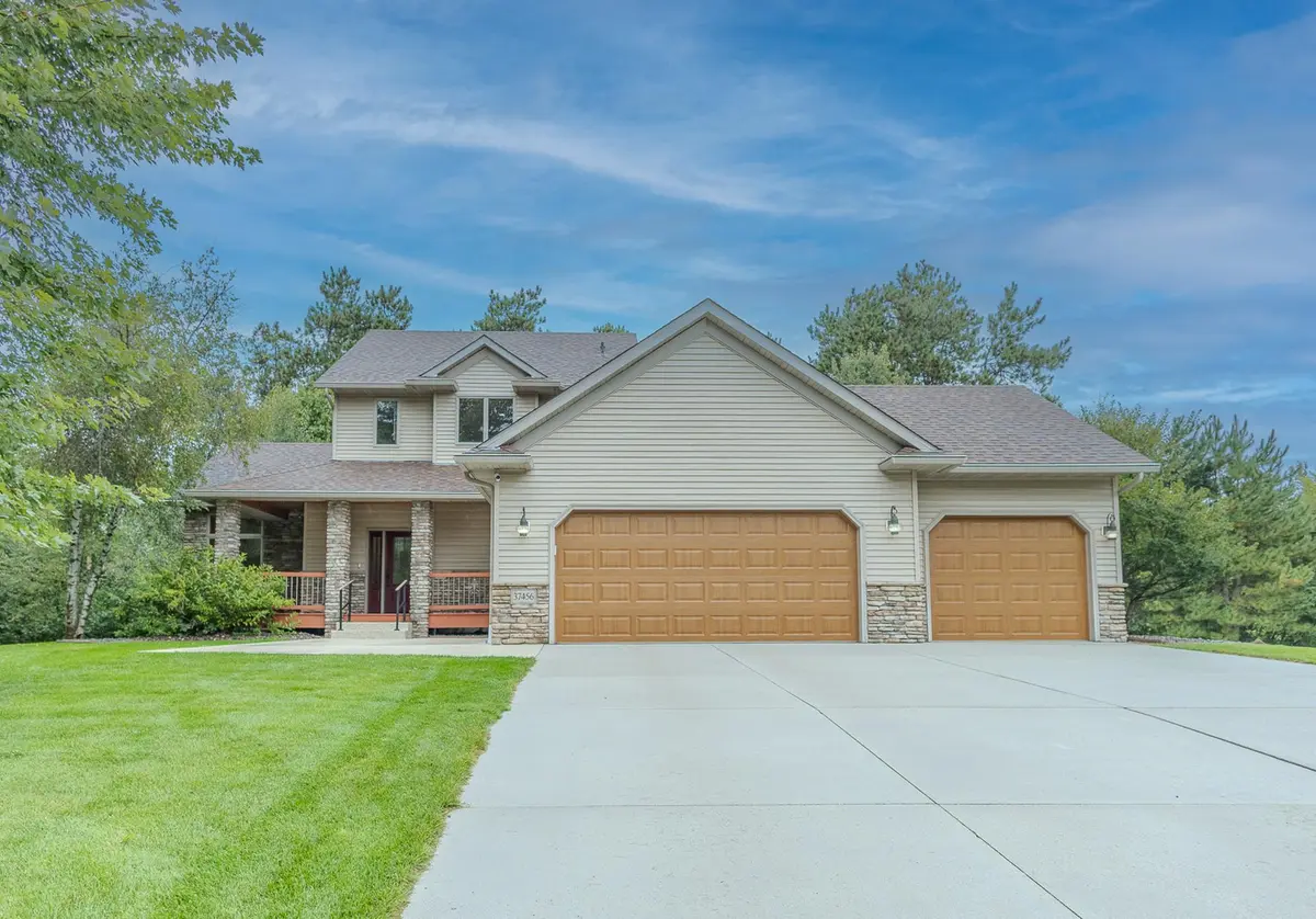 37456 Hallmark DR, North Branch, MN 55056