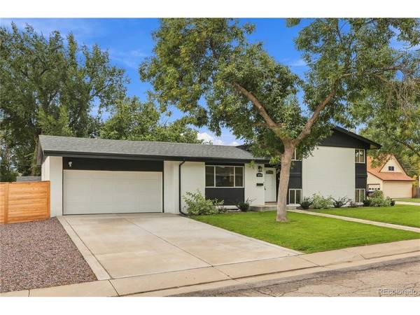 12362 W 60th, Arvada, CO 80004