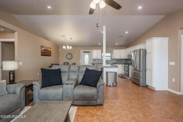7245 Brahman RD, Las Cruces, NM 88012