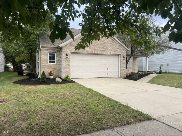 18702 Planer DR, Noblesville, IN 46062