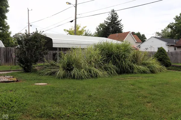 5022 University AVE, Indianapolis, IN 46201