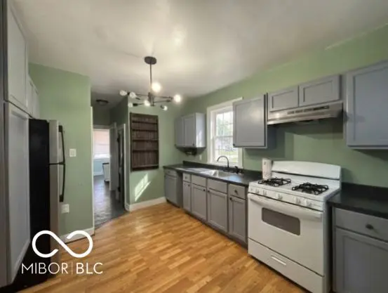 109 N Washington ST, Bainbridge, IN 46105