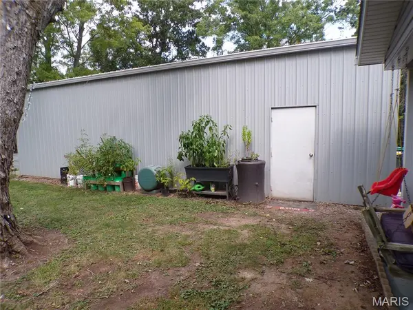 755 Cemetery RD, Freeburg, IL 62243