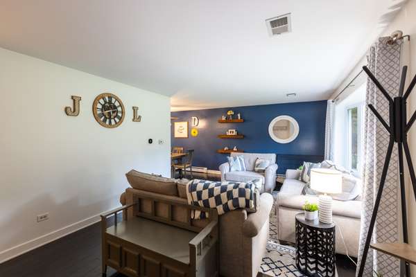 6121 James ST, Tinley Park, IL 60477