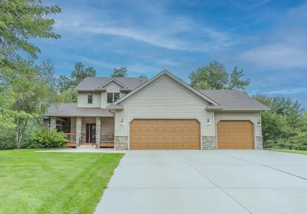 37456 Hallmark DR, North Branch, MN 55056
