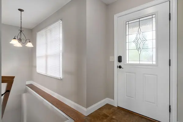 1140 S Erika AVE, Springfield, MO 65802
