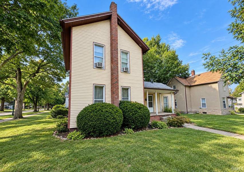 322 W Mitchell ST, Kendallville, IN 46755-1622
