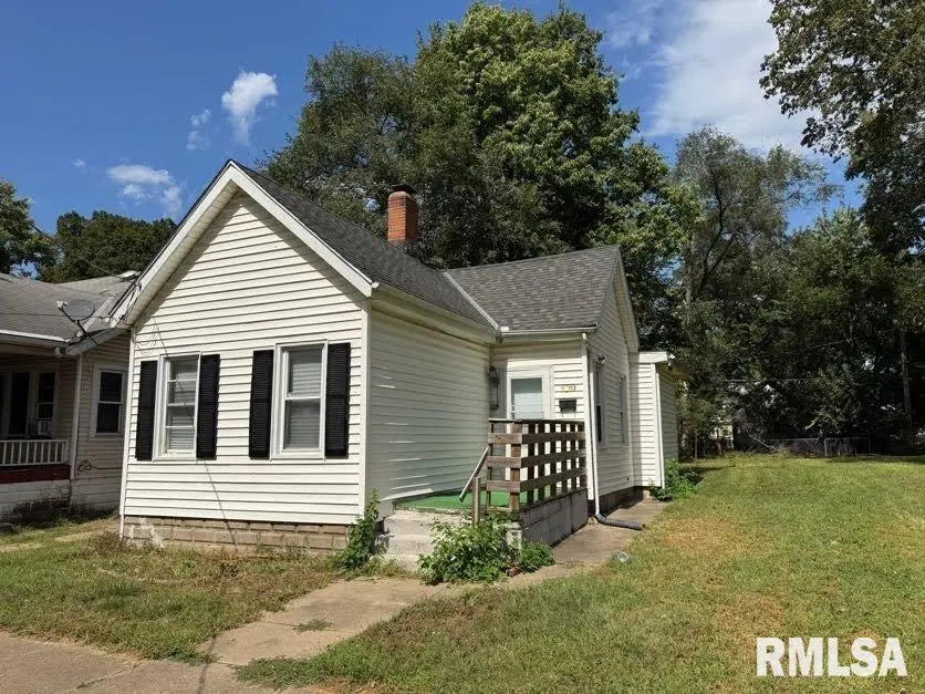 1503 W MILLMAN ST, Peoria, IL 61605