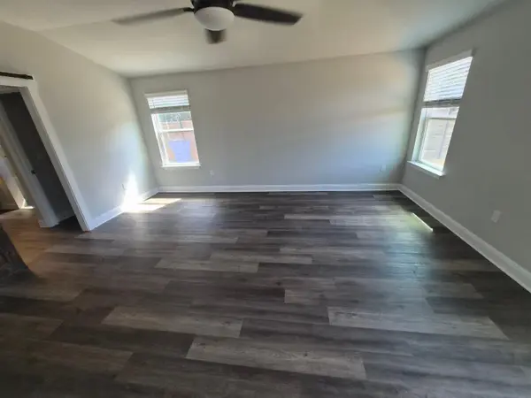 21905 Redbird DR, Lago Vista, TX 78645
