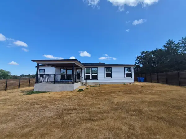 21905 Redbird DR, Lago Vista, TX 78645
