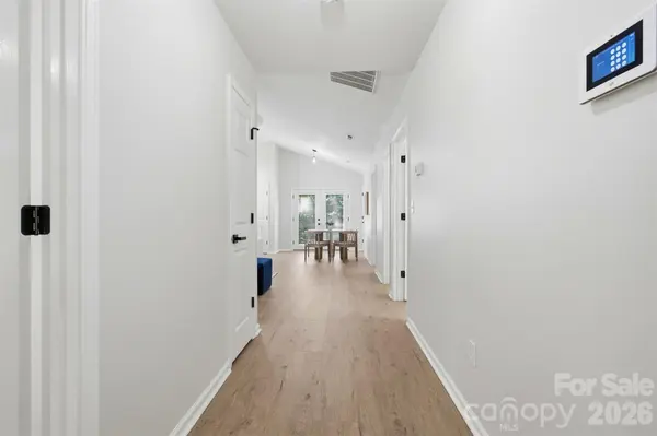 3432 Kelsey Emma CT, Charlotte, NC 28269