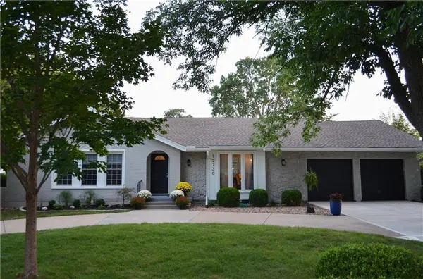 12730 Overbrook RD, Leawood, KS 66209