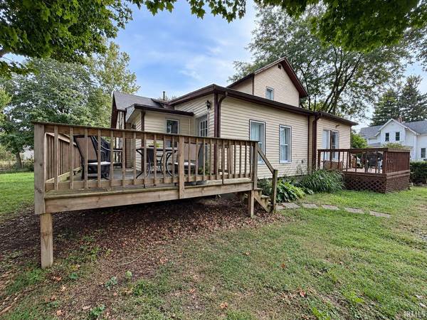322 W Mitchell ST, Kendallville, IN 46755-1622