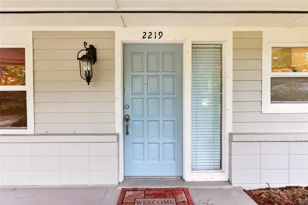 2219 NW 17TH AVE, Gainesville, FL 32605