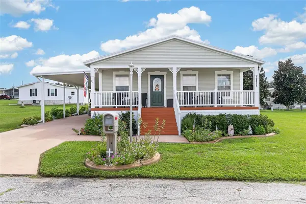 10054 COLLINGWOOD AVE, Dade City, FL 33525