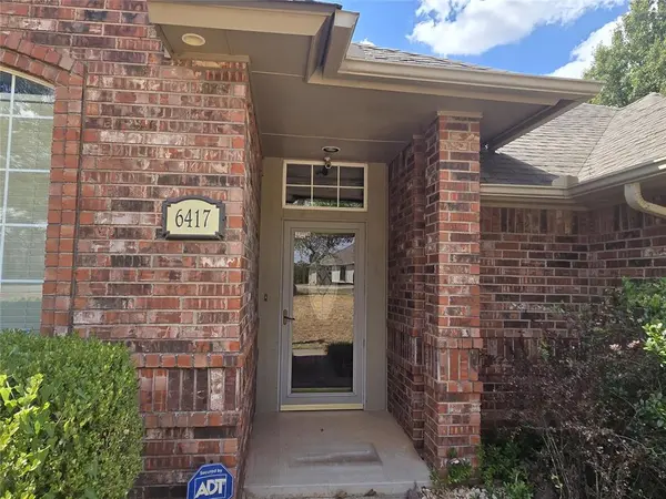 6417 Saddleback DR, Oklahoma City, OK 73150