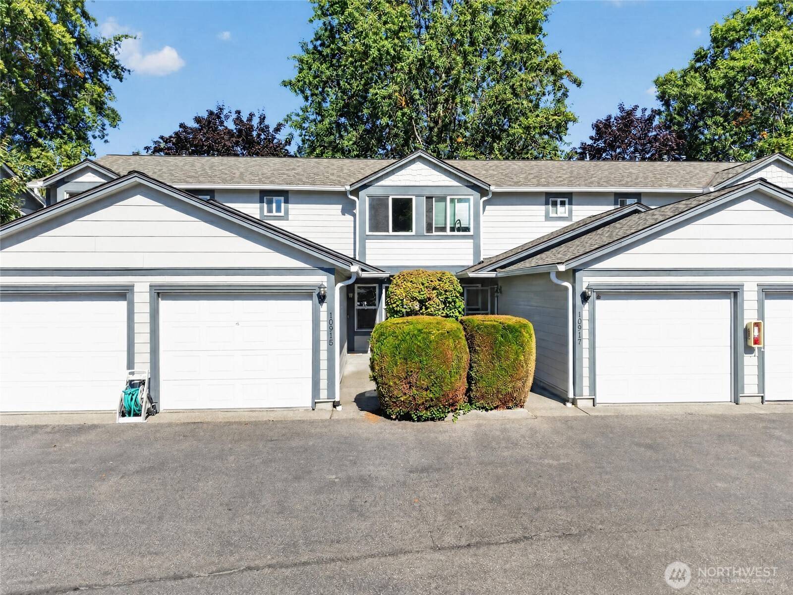 10915 E 62nd ST, Puyallup, WA 98372