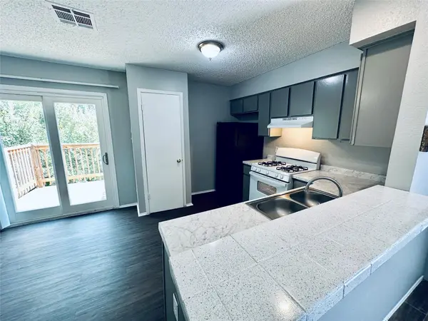 4901 Merritt CIR #D, Austin, TX 78744
