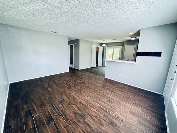 4901 Merritt CIR #D, Austin, TX 78744